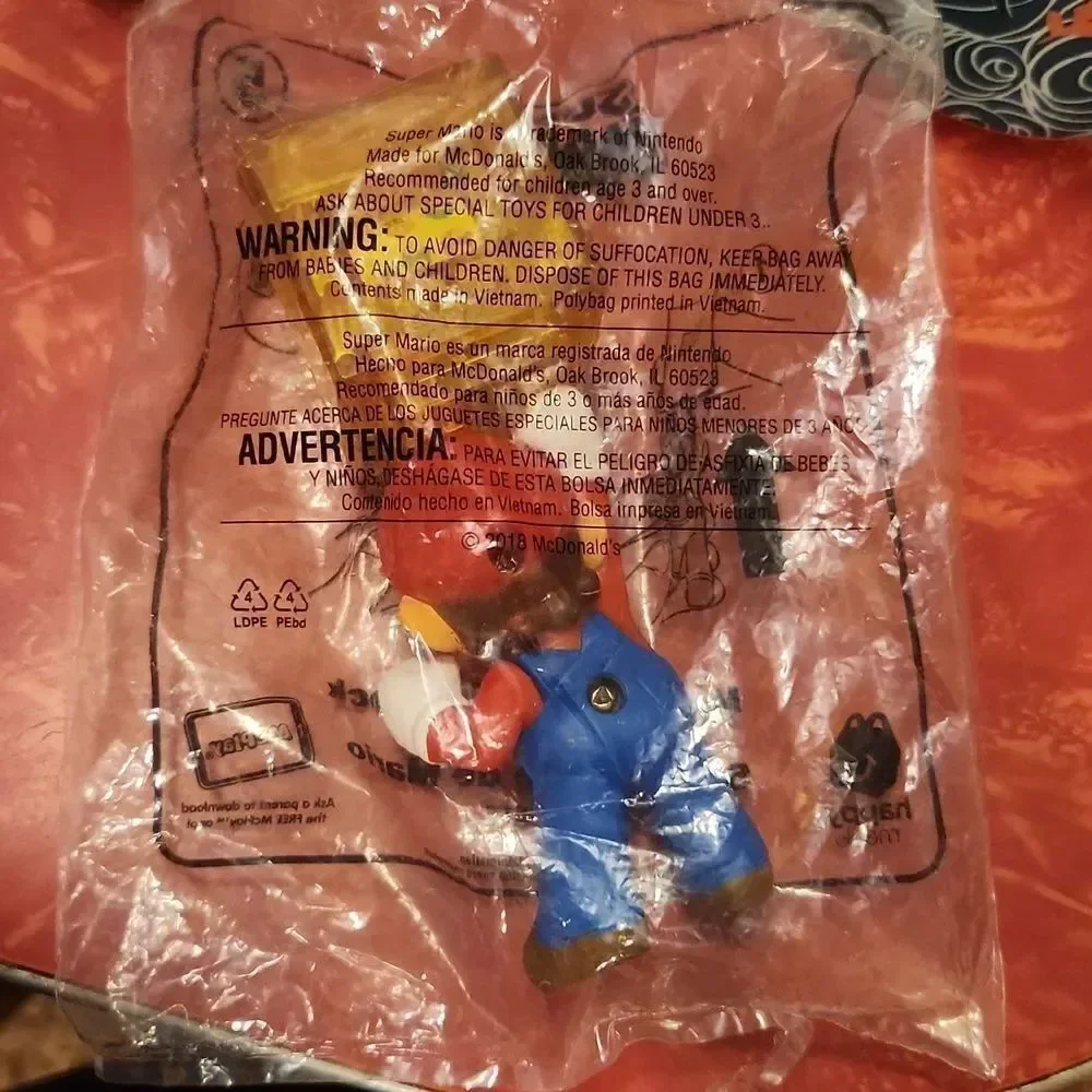 Super Mario Power Up Block McDonalds Happy Meal Toy 2018 NIP